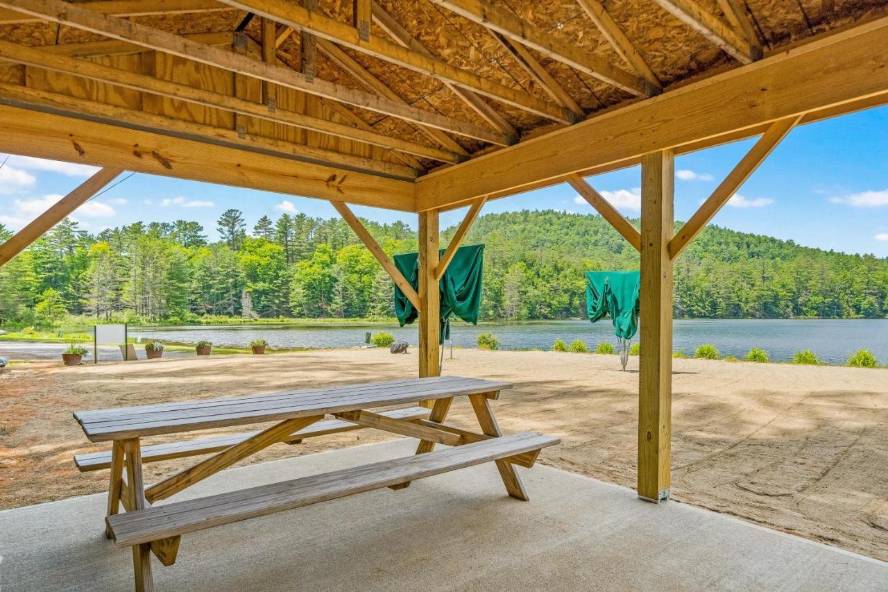Cozy Condo By Tripp Lake Warrensburg Kültér fotó